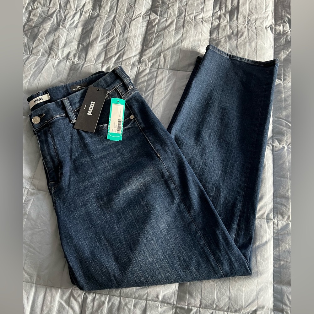 NWT Mavi brand slim straight leg jeans from Stitch Fix. 18W